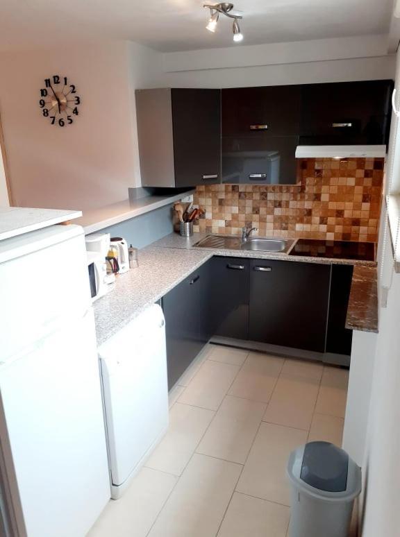 Apartments Lighthouse فاجانا المظهر الخارجي الصورة